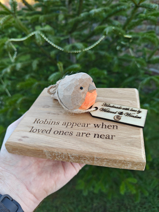 Wooden Robin Oak Plaque